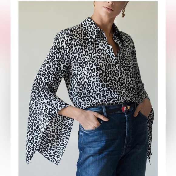 michael kors Collection LEOPARD SILK DRAPED-SLEEVE BLOUSE Size 8 $1150 - Picture 3 of 11